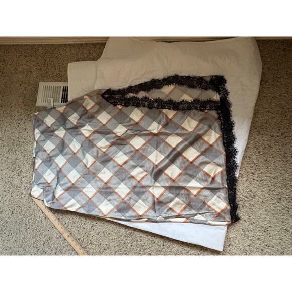 Chic Satin Camisole & Skirt Set – Plaid Print with Black Lace Trim – Elegant Lou - Picture 1 of 12